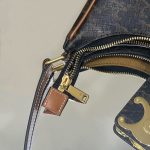 Celine Triomphe Ava Gallery 7 Celine Triomphe Ava Gallery 7 - Replica Celine Bag
