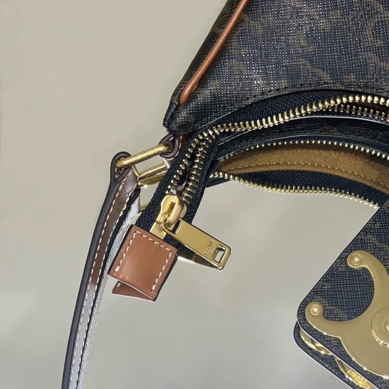 Celine Triomphe Ava Gallery 7 Celine Triomphe Ava Gallery 7 - Replica Celine Bag