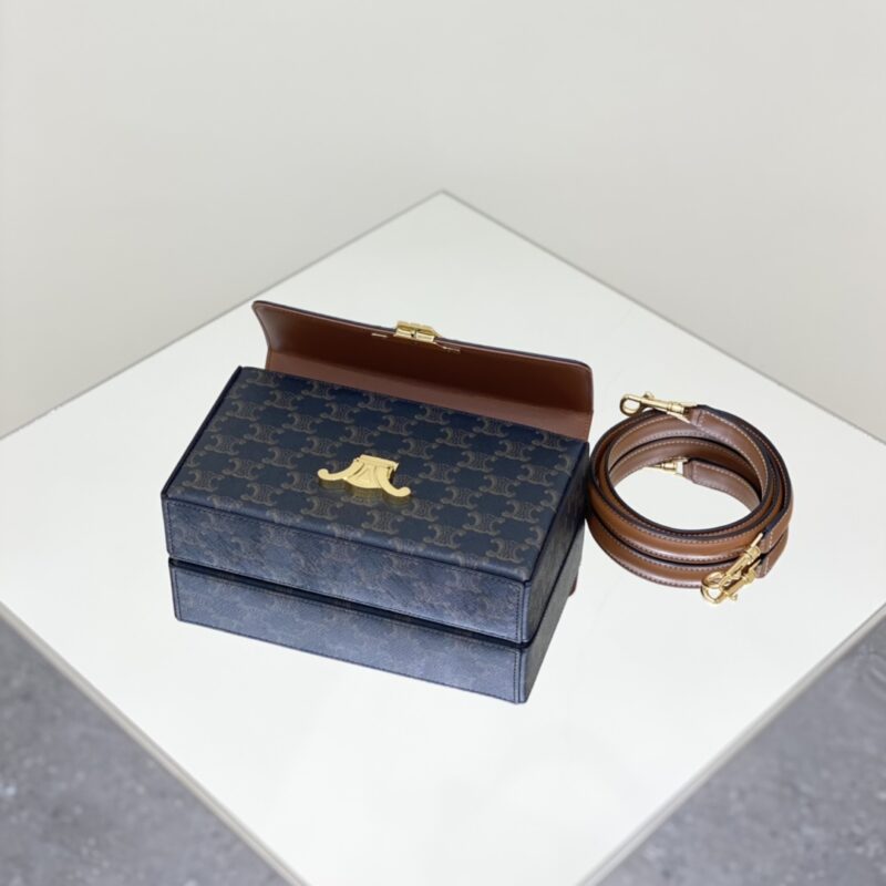 Celine Triomphe Blandine Gallery 3 Celine Triomphe Blandine Gallery 3 - Replica Celine Bag