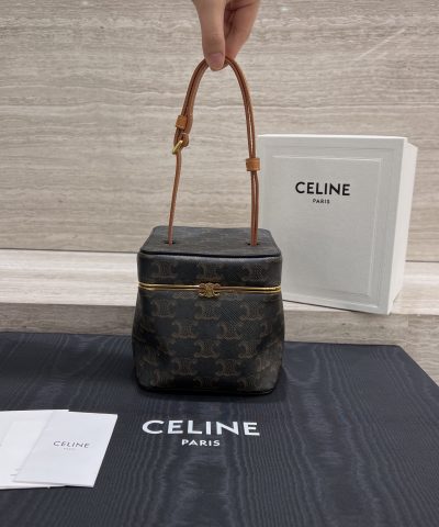Replica Celine Triomphe Frame Bag