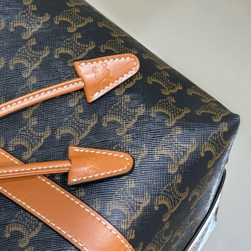 Celine Triomphe Horizontal Cabas Gallery 6 Celine Triomphe Horizontal Cabas Gallery 6 - Replica Celine Bag