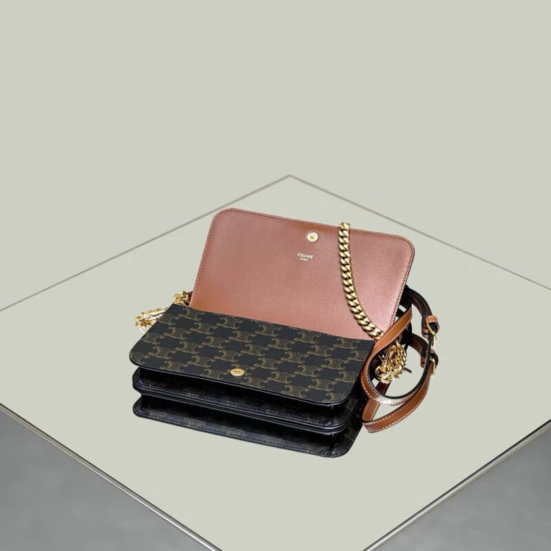 Celine Triomphe Multipochette Gallery 4 Celine Triomphe Multipochette Gallery 4 - Replica Celine Bag