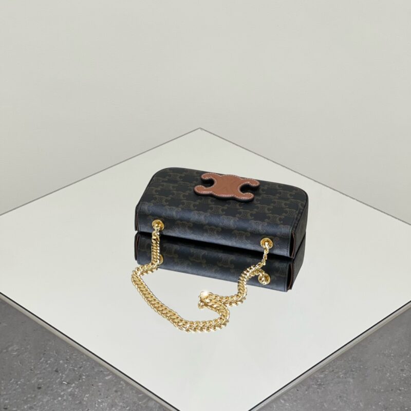 Celine Triomphe Underarm Bag Gallery 4 Celine Triomphe Underarm Bag Gallery 4 - Replica Celine Bag