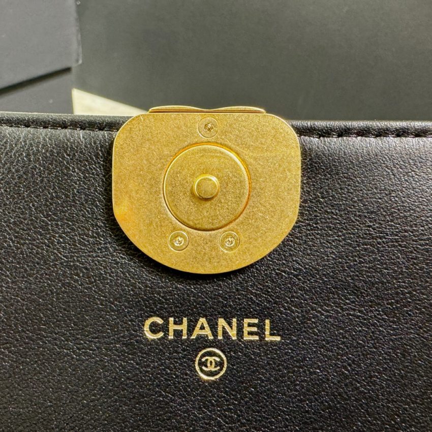 chanel-19-mini-flap-bag-gallery-10 CHANEL 19 Mini Flap Bag - chanel 19 mini dupe detail 19