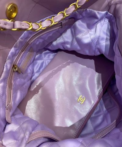 CHANEL 22 Small Handbag Purple