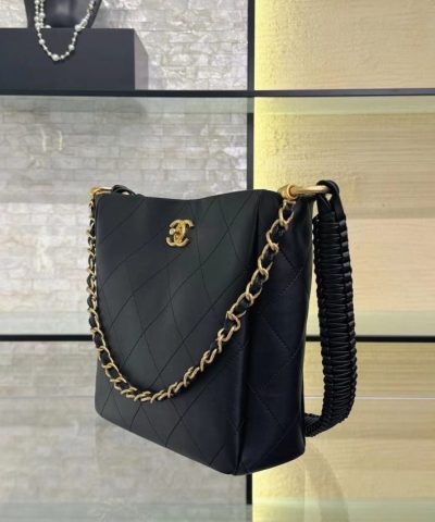 CHANEL 23A Hobo Bag