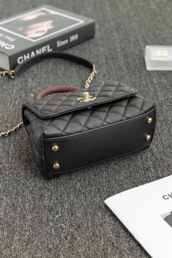 Chanel 23p Coco Lizard Handle 9 CHANEL 23P Coco Lizard Handle - chanel coco lizard replica detail 8