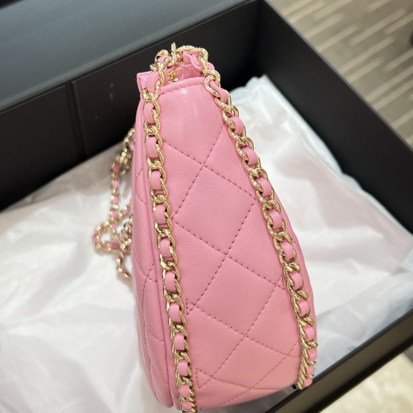 Chanel 23p Crescent Bag Pink 6 CHANEL 23P Crescent Bag Pink - fake chanel crescent pink detail 5