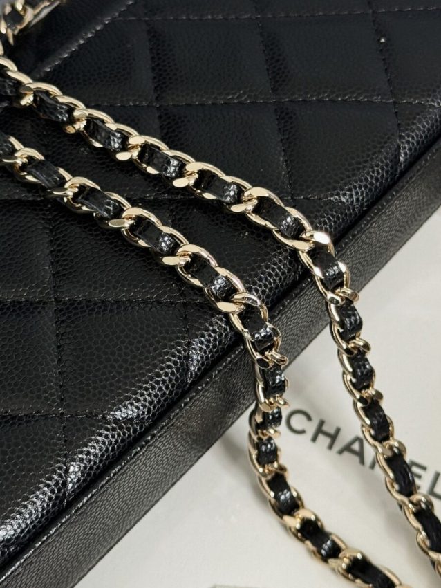 Chanel 23p Kelly Handle 3