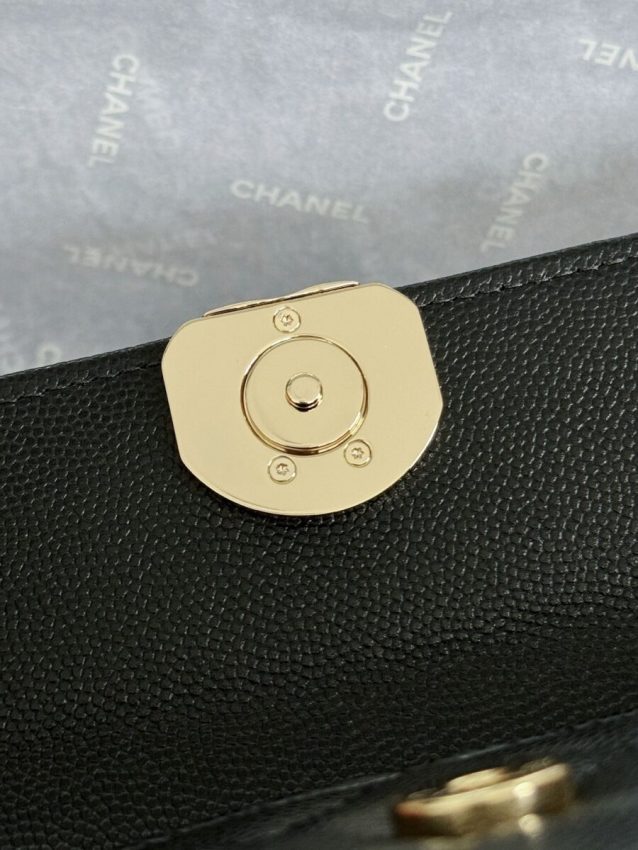 Chanel 23p Kelly Handle 4