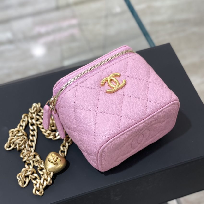 Chanel 23p Lipstick Bag Pink 4 CHANEL 23P Lipstick Bag Pink - chanel lipstick bag dupe detail 3