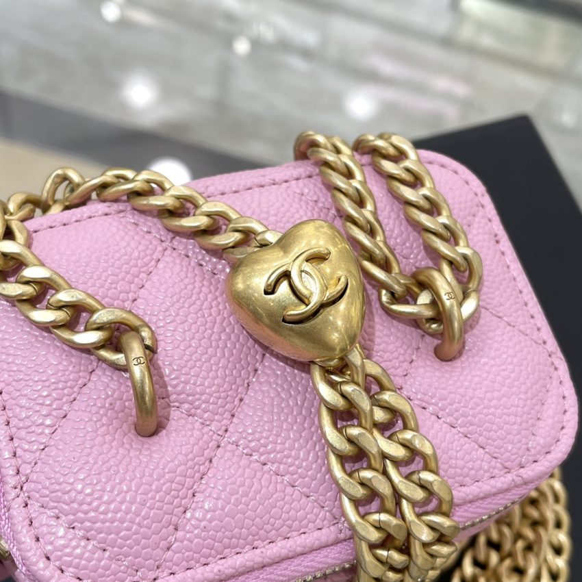 Chanel 23p Lipstick Bag Pink 9 CHANEL 23P Lipstick Bag Pink - chanel lipstick bag dupe detail 8