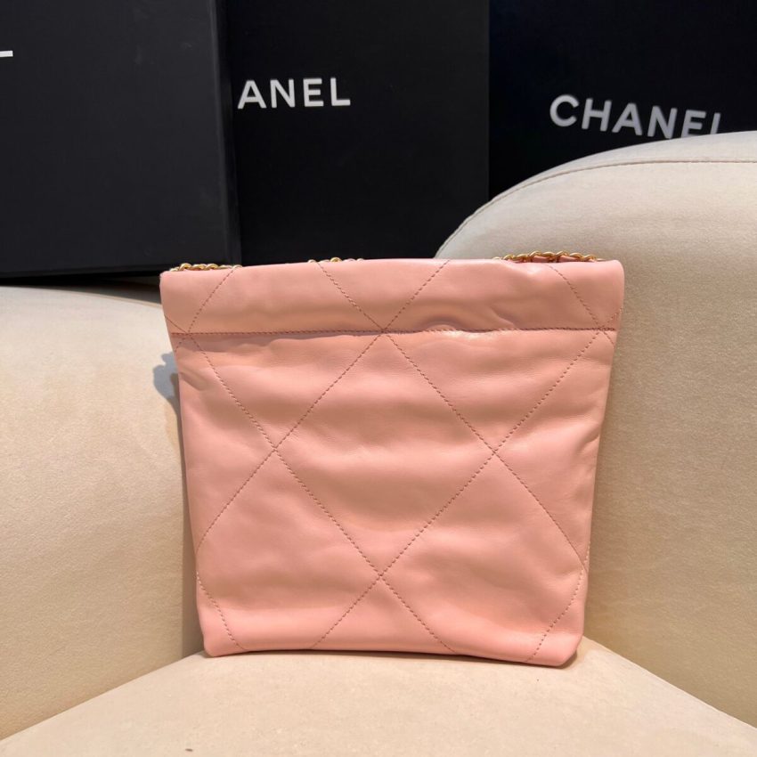 Chanel 23s Mini Garbage Bag Pink 2 CHANEL 23s Mini Garbage Bag Pink - chanel mini garbage bag pink dupe detail 1