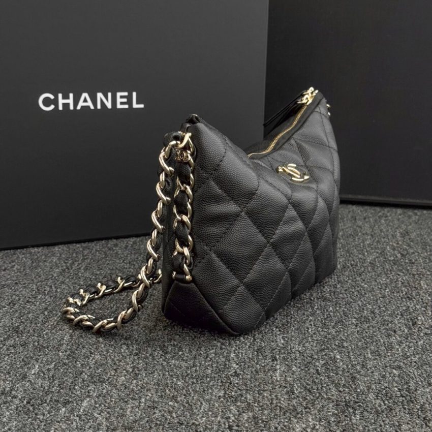 chanel-24p-dumpling-bag-black-gallery-1 CHANEL 24p Dumpling Bag Black - chanel dumpling bag dupe detail 1