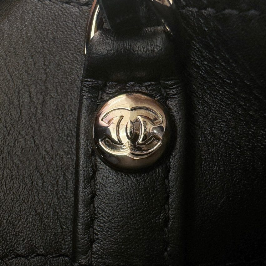 CHANEL 24s Mini Horizontal Black - chanel horizontal black replica detail 13