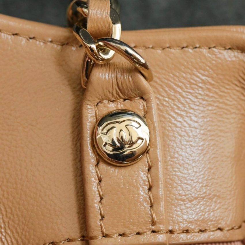 chanel-24s-mini-horizontal-milk-tea-gallery-6 CHANEL 24s Mini Horizontal Milk Tea - chanel mini horizontal milk tea dupe detail 11