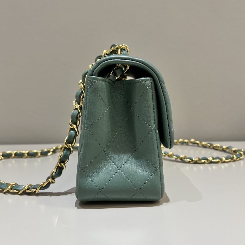 Chanel Classic Flap 17cm Green 9 CHANEL Classic Flap 17cm Green - replica chanel classic flap detail 8