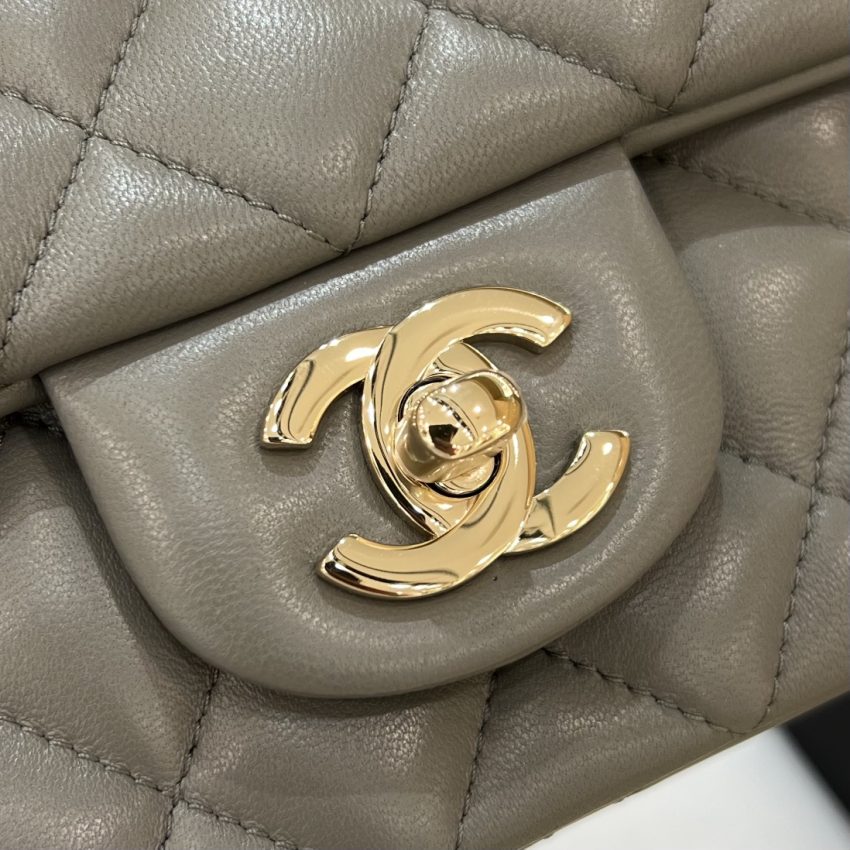 Chanel Classic Flap 17cm Grey 2 CHANEL Classic Flap 17cm Grey - chanel dupe bag detail 1