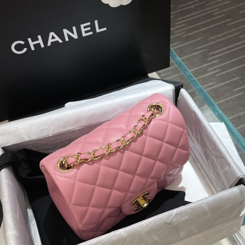 Chanel Classic Flap 17cm Pink 3 CHANEL Classic Flap 17cm Pink - chanel classic flap dupe detail 2