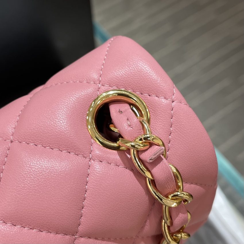 Chanel Classic Flap 17cm Pink 6 CHANEL Classic Flap 17cm Pink - chanel classic flap dupe detail 5