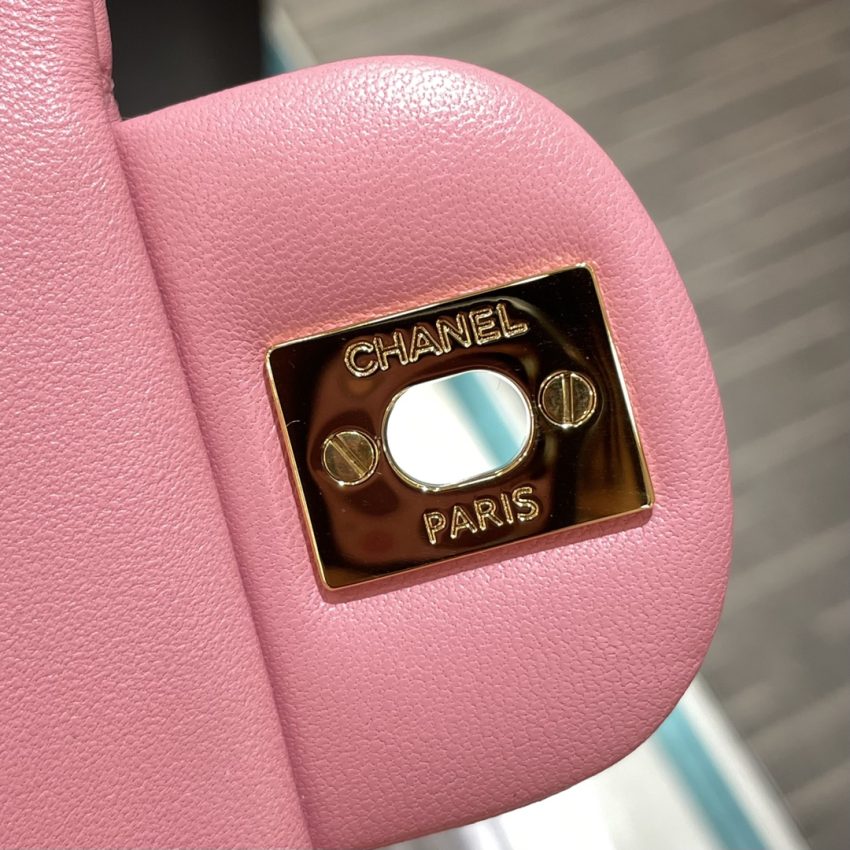 Chanel Classic Flap 17cm Pink 7 CHANEL Classic Flap 17cm Pink - chanel classic flap dupe detail 6