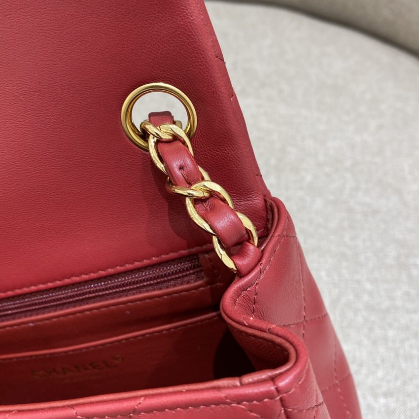 Chanel Classic Flap 17cm Red 4 CHANEL Classic Flap 17cm Red - knockoff chanel bag detail 3