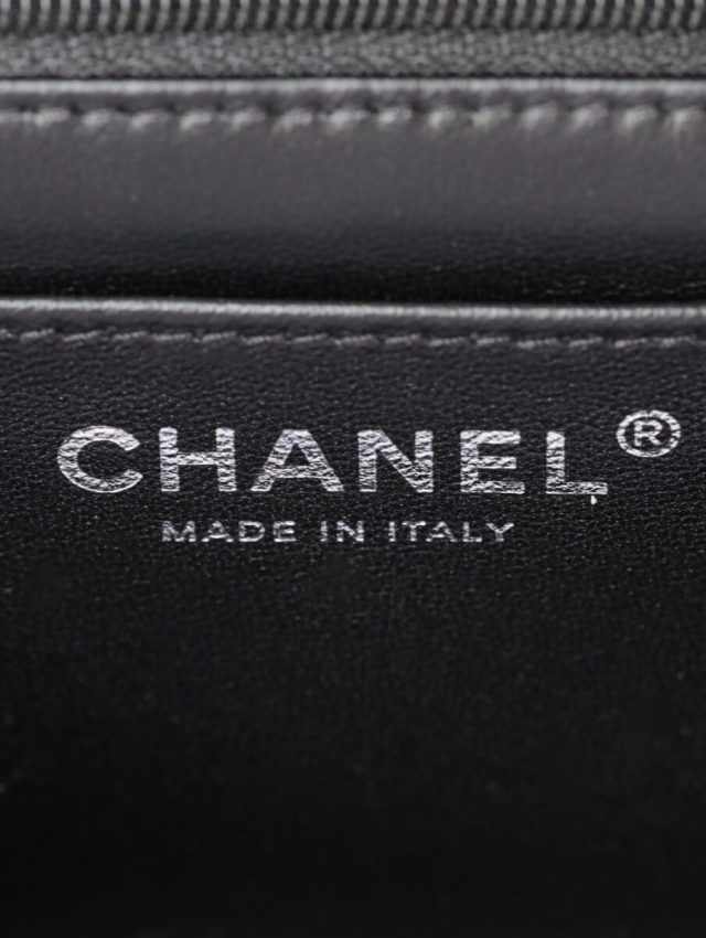 Chanel Classic Flap 17cm Silver 8 CHANEL Classic Flap 17cm Silver - chanel replica bag detail 7