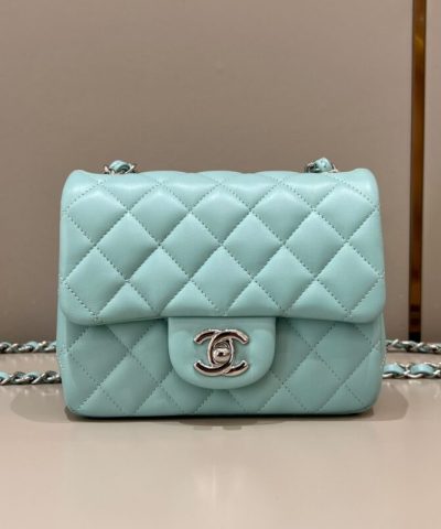CHANEL Classic Flap 17cm Tiffany