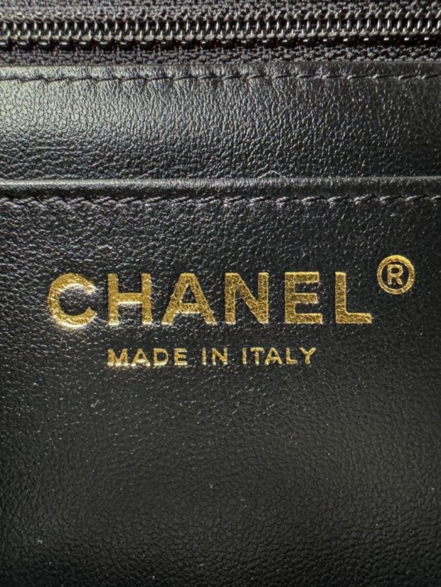 Chanel Classic Flap 20cm Black Caviar 8 CHANEL Classic Flap 20cm Black Caviar - chanel mini classic flap dupe detail 7