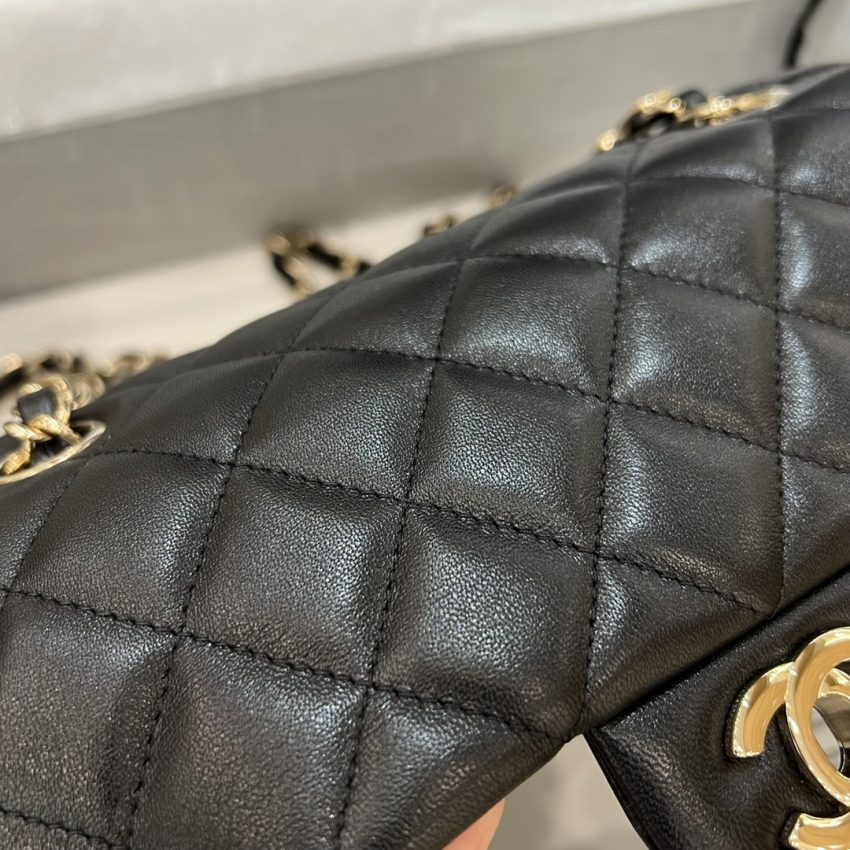 Chanel Classic Flap 20cm Black 9 CHANEL Classic Flap 20cm Black - fake chanel 20cm black detail 8