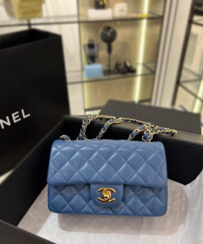 CHANEL Klassisk Flik 20cm Blå