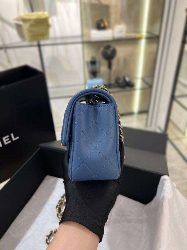 Chanel Classic Flap 20cm Blue 6 CHANEL Classic Flap 20cm Blue - chanel 20cm blue replica detail 5