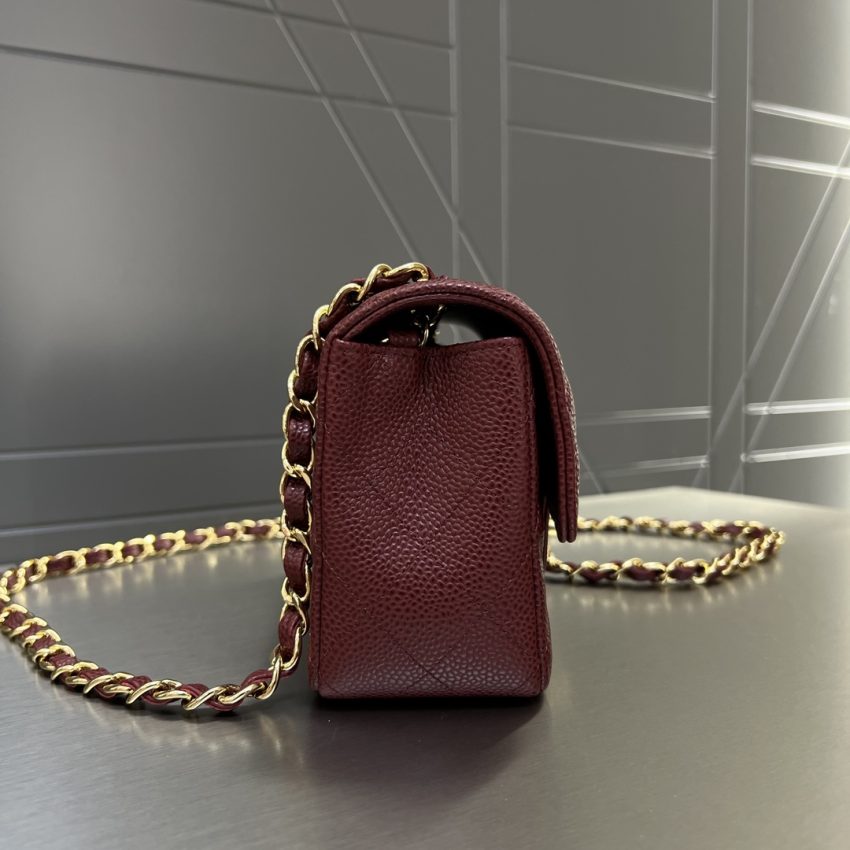 Chanel Classic Flap 20cm Burgundy 2 CHANEL Classic Flap 20cm Burgundy - chanel burgundy flap replica detail 1