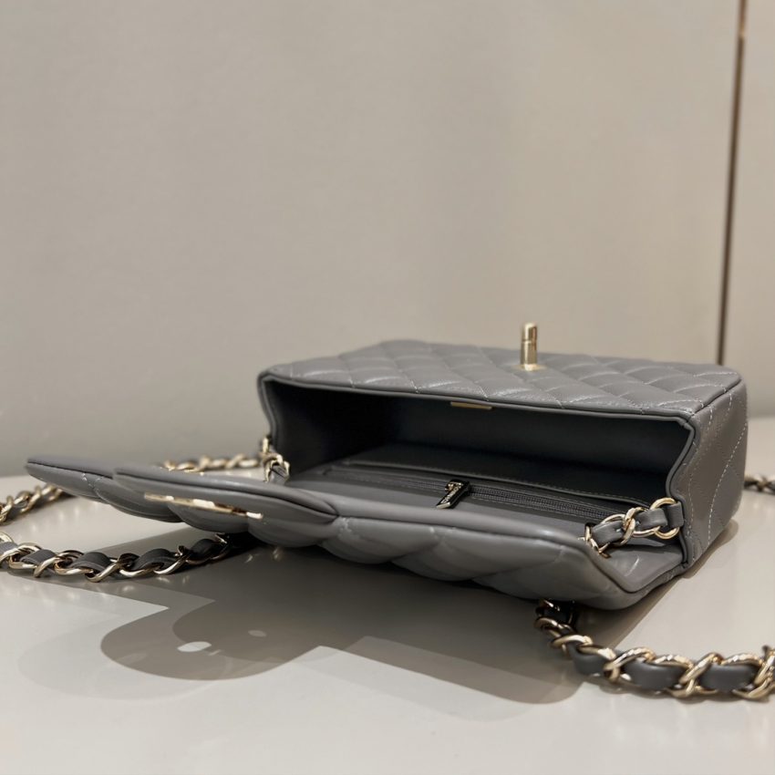 Chanel Classic Flap 20cm Grey 4 CHANEL Classic Flap 20cm Grey - chanel grey bag dupe detail 3