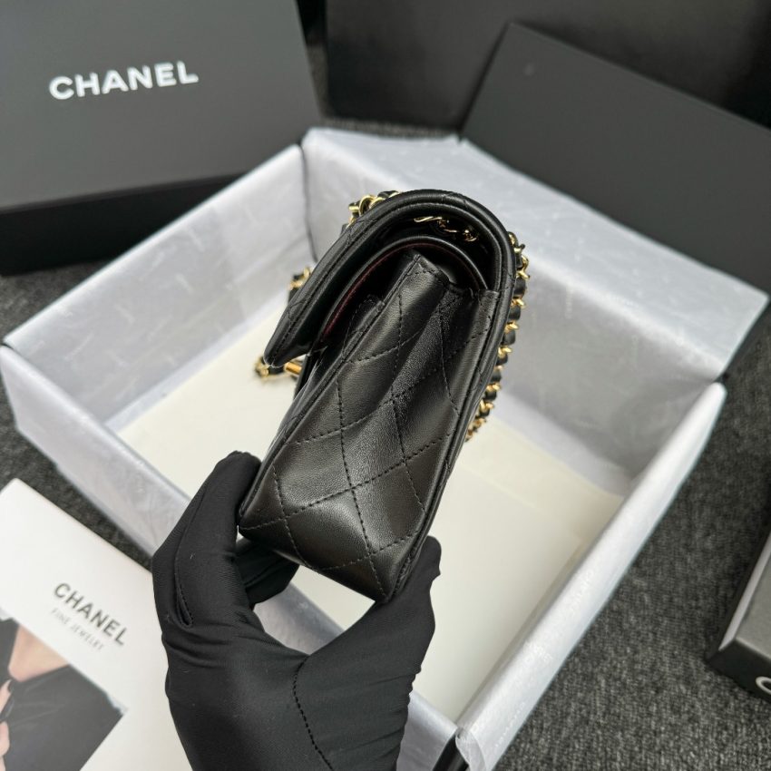 Chanel Classic Flap 23cm Black 2 CHANEL Classic Flap 23cm Black - chanel 23cm flap dupe detail 4