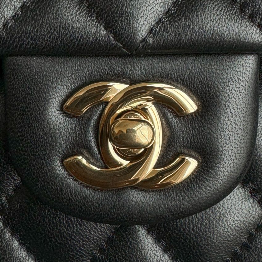 Chanel Classic Flap 23cm Black 6 CHANEL Classic Flap 23cm Black - chanel 23cm flap dupe detail 8