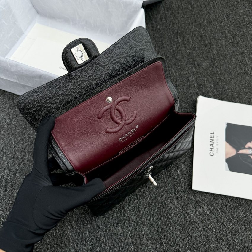 CHANEL Classic Flap 23cm Black Silver - luxury bag dupe detail 2
