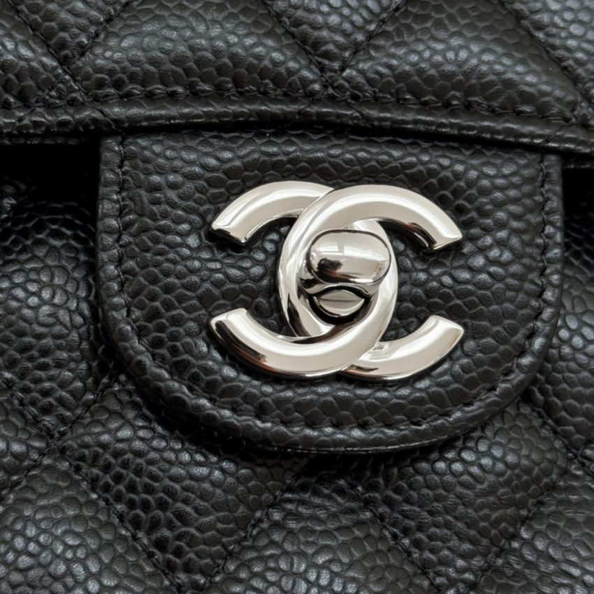 CHANEL Classic Flap 23cm Black Silver - luxury bag dupe detail 5