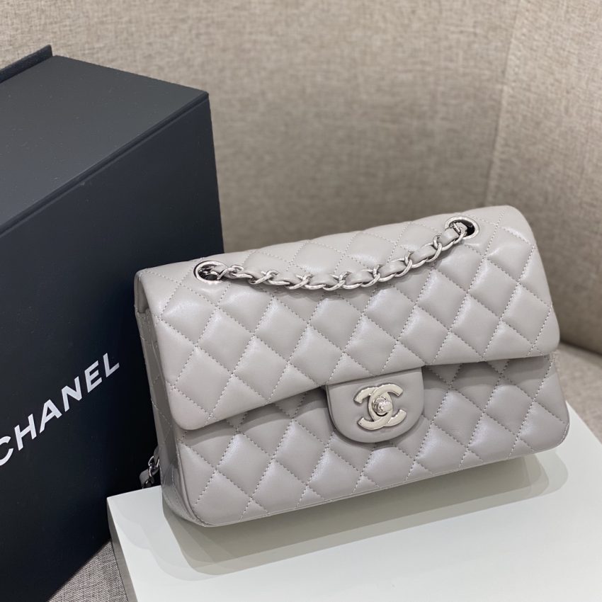 CHANEL Classic Flap 23cm Dove Grey - designer bag dupe detail 3