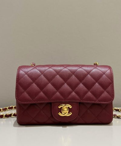 CHANEL Klassisk Klaff 25cm Vinröd