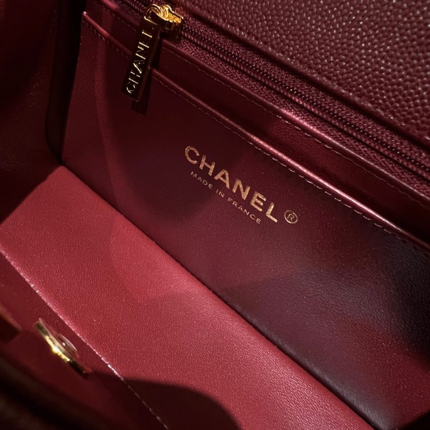 Chanel Classic Flap 25cm Burgundy 3 CHANEL Classic Flap 25cm Burgundy - chanel burgundy bag dupe detail 2