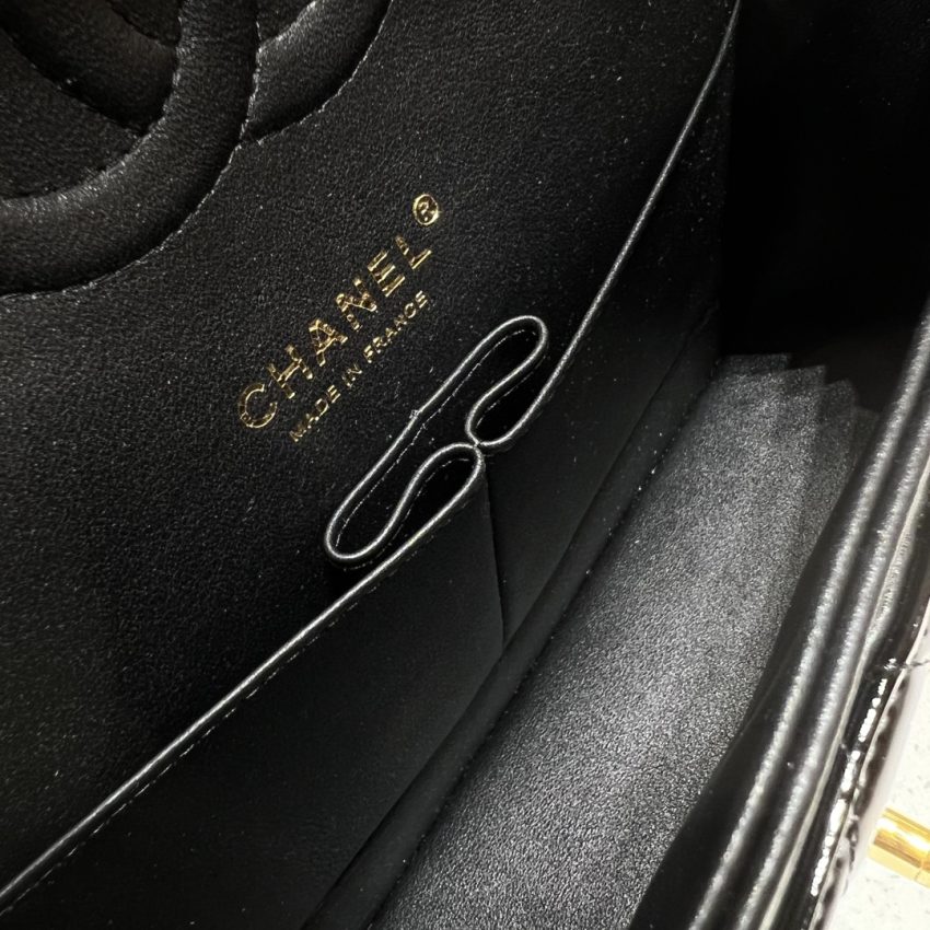 Chanel Classic Flap 25cm Patent Black 6 CHANEL Classic Flap 25cm Patent Black - chanel patent leather replica detail 5