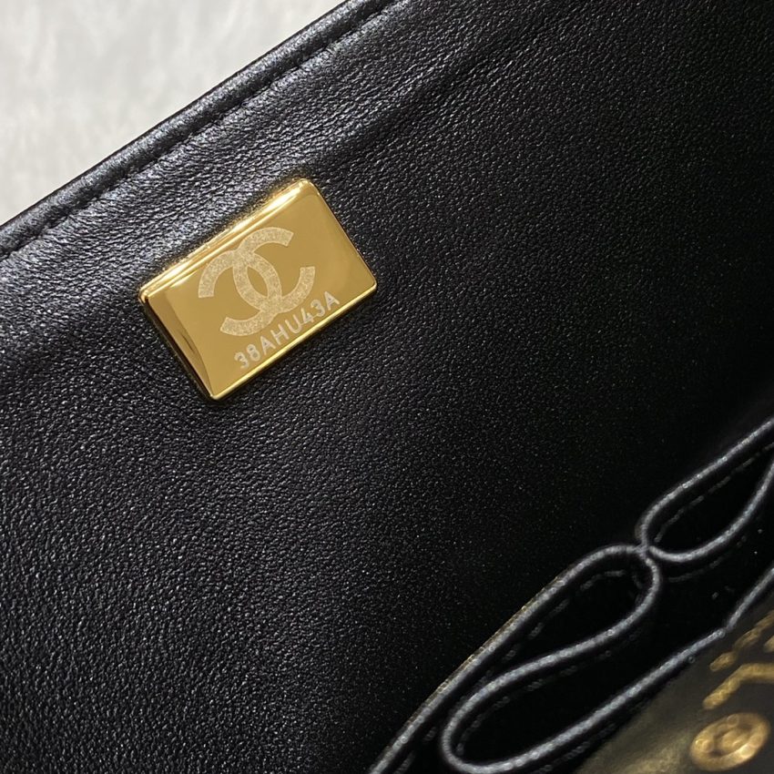 Chanel Classic Flap 25cm V Black 2 CHANEL Classic Flap 25cm V Black - chanel chevron bag replica detail 1