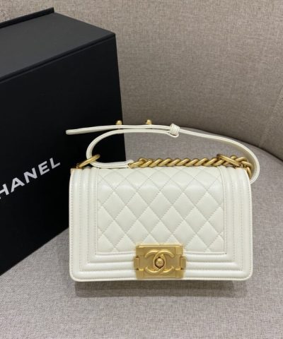 CHANEL Le Boy  White