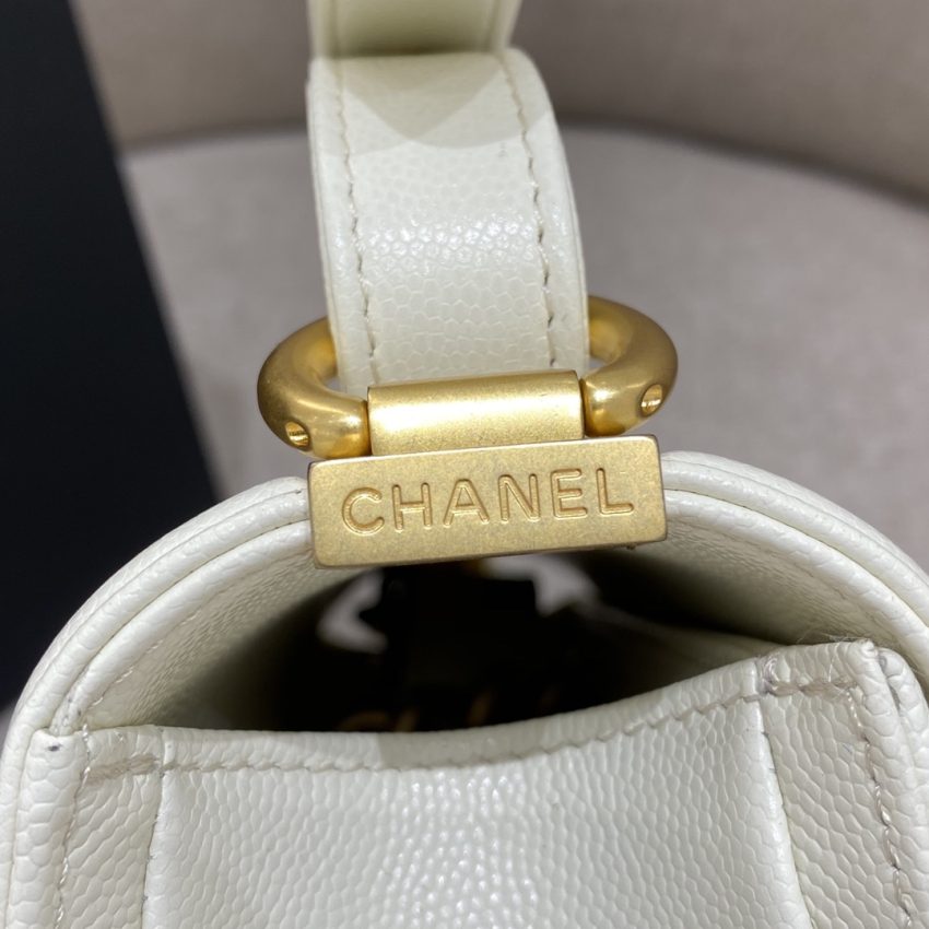 Chanel Le Boy White 4 CHANEL Le Boy White - fake chanel boy white detail 3