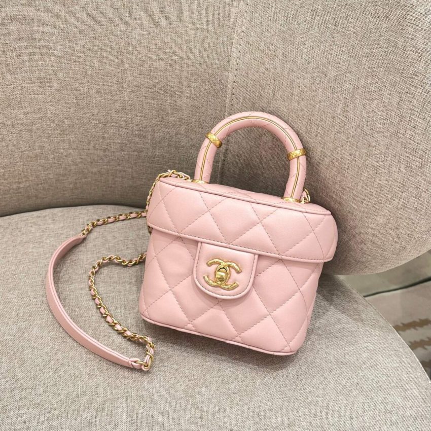 chanel-tweed-handle-crush-small-pink-gallery-1 CHANEL Tweed Handle Crush Small Pink - fake chanel tweed bag detail 1