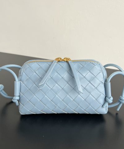 Replica Bottega Veneta Concert Pouch