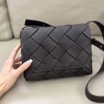 Bottega Veneta Diago Fondant - View 4 | Intrecciato Detail