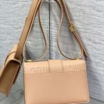 dior 30 montaigne apricot 5