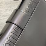 dior 30 montaigne back 5